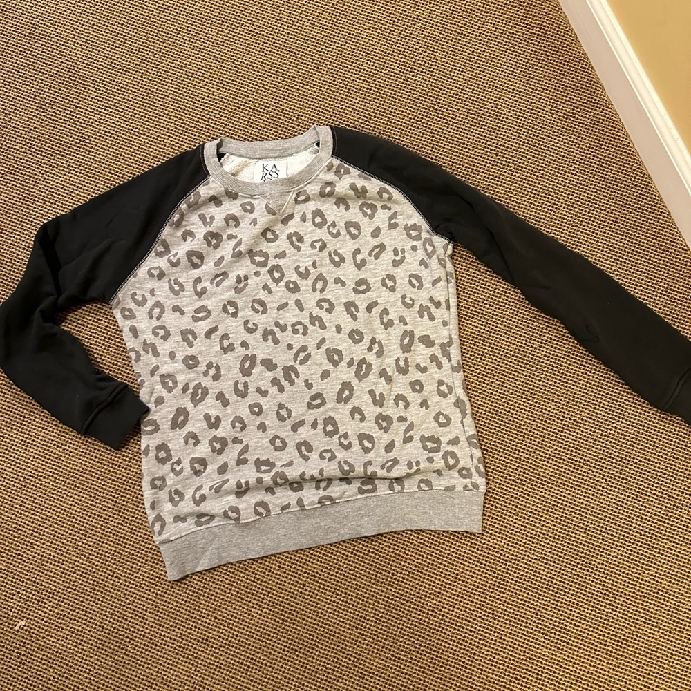 Karassen animal print body with sold dark grey sleeve sweatshirt